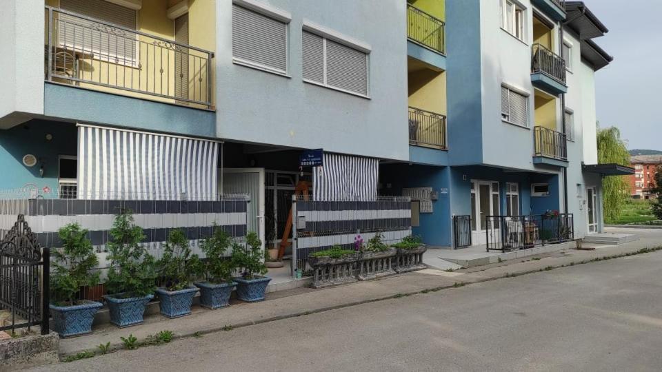 Adna Art Apartment Bihać Esterno foto